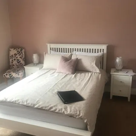 Kielty's Of Kerry ベッド・アンド・ブレックファスト 4*